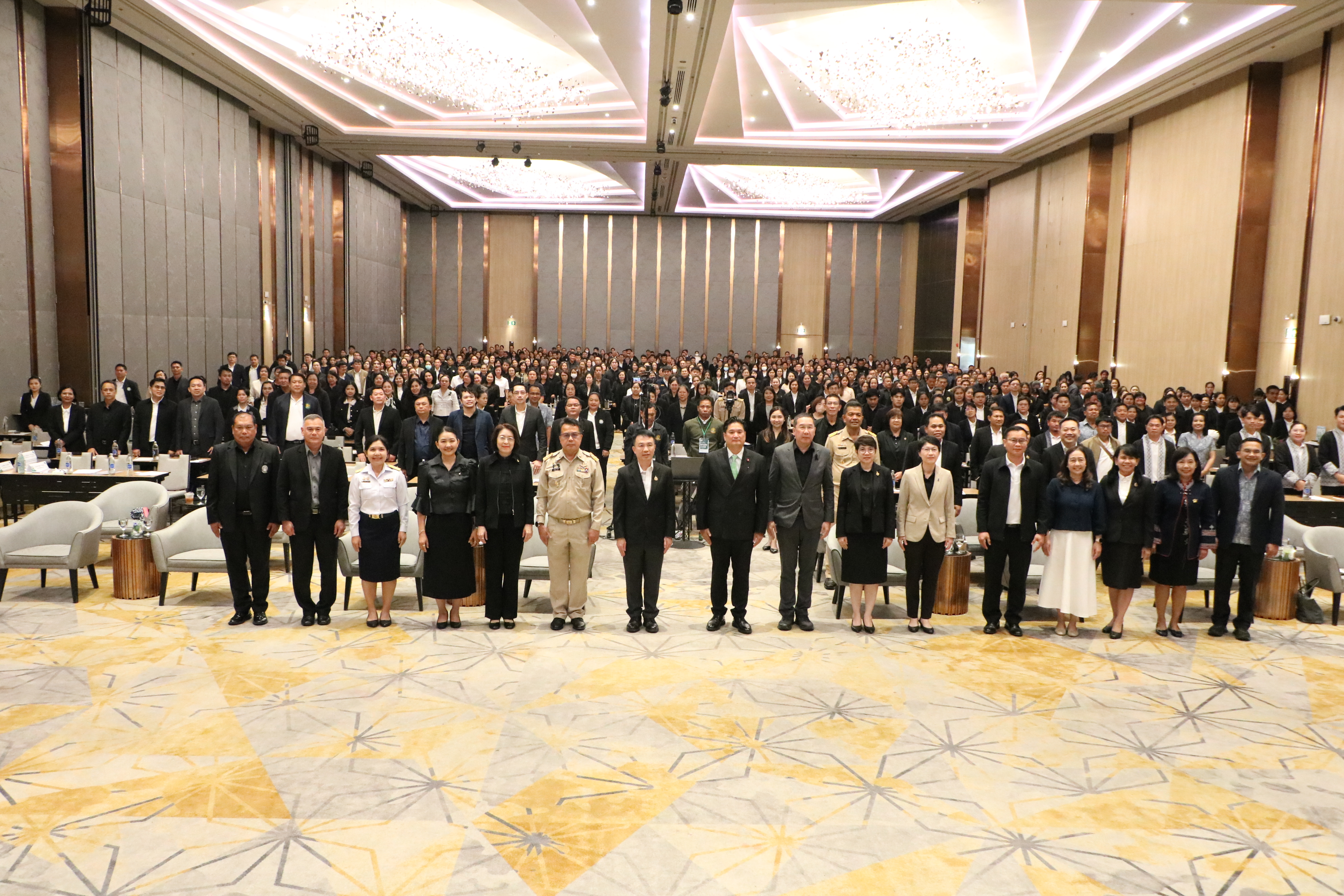 title - ส.ป.ก.ร่วมเป็นเกียรติในพิธีเปิดวันแถลงผลงานกรมวิชาการเกษตร ประจำปีงบประมาณ 2569  DOA NEXT : ตลาดนำการวิจัย สินค้าเกษตรปลอดภัยมูลค่าสูง